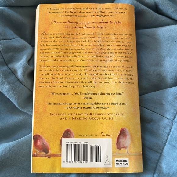 The Help book by Kathryn Stockett - Picture 2 of 3